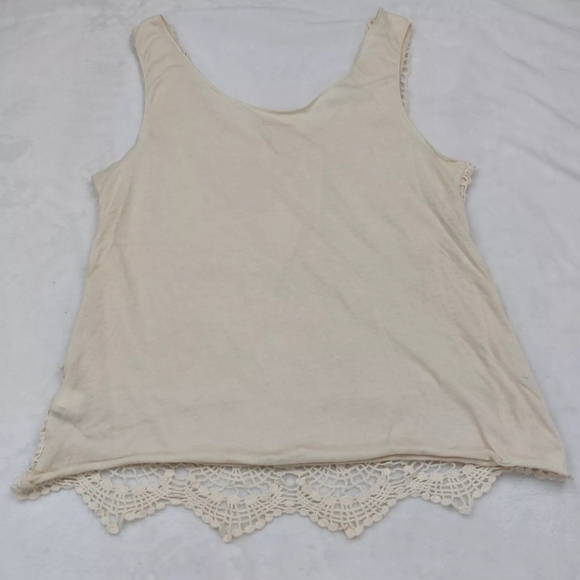 Mudd Cream Cotton Crochet Lace Overlay Tank Top - Picture 5 of 6